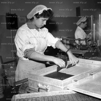 Linia produkcyjna wyrobów czekoladowych w ZPC Bałtyk...