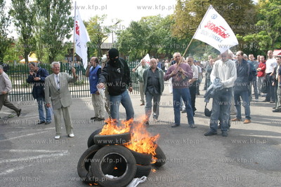 Kilka dni przed 25 rocznicą podpisania porozumien...