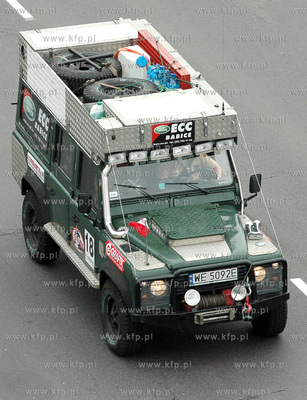 Gdansk Podwale Przedmiejskie. Nz. Samochody terenowe...