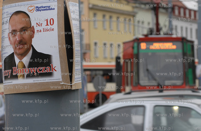Plakaty wyborcze Jerzego Borowczaka z PO, porozwieszane...