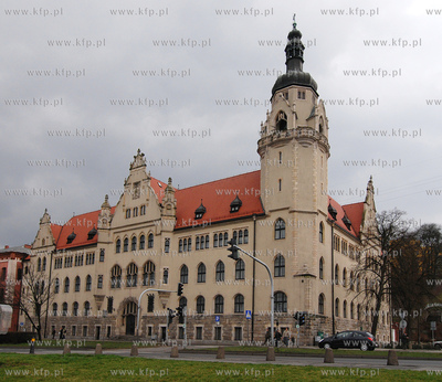 Bydgoszcz. Gmach Sadu Okregowego przy Walach Jagielonskich...