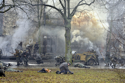 65 rocznica walk o Kolobrzeg i zaslubin z morzem. Widowisko...