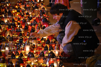 Pozegnanie pary Prezydenckiej na Krakowskim Przedmiesciu...