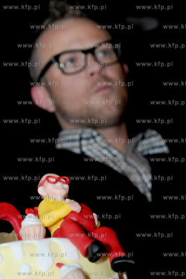 Tomasz Deker -  mistrz swiata w cukiernictwie przygotowal...