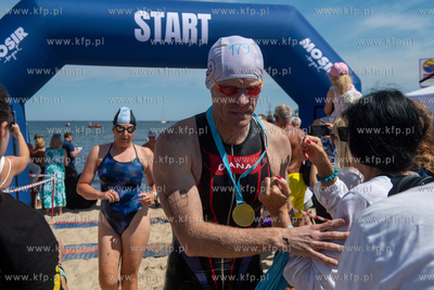 Wyścig pływacki dookoła mola w Sopocie. 20.07.2024....