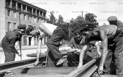 Ukladanie linii tramwajowej w Gdansku - Wrzeszczu pomiedzy...