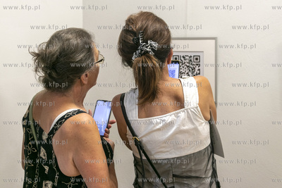 Wernisaż multimedialnej wystawy fotografii "Fotolokacja"...