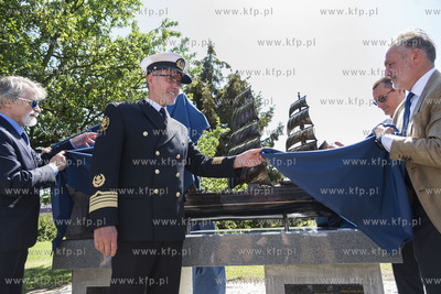 Gdynia. Odsłonięcie makiety słynnego polskiego żaglowca...