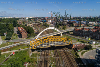 Gdańsk, wiadukt na ul. Jerzego Popiełuszki.22.07.2017...