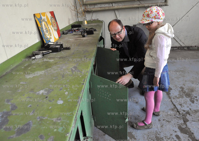 Stocznia Gdanska. Udostepnienie turystom i zwiedzajacym...