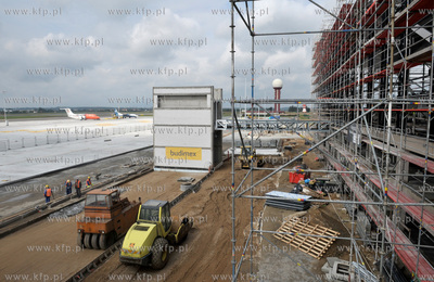 Budowa II Terminalu Portu Lotniczego im. Lecha Walesy...