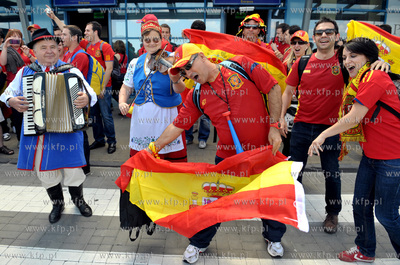 Gdansk. Port Lotniczy im. Lecha Walesy. Kapela kaszubska...
