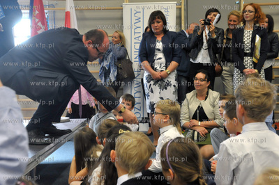 Rozpoczecie roku szkolnego polaczone z uroczystym otwarciem...