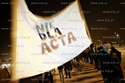 Gdańsk, Protest przeciwko podpisanej przez Polskę...