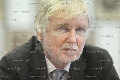 Biblioteka Glowna Uniwersytetu Gdanskiego.  Minister...