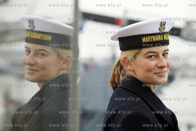 Port Wojenny w Gdyni Oksywiu. Dni Otwarte Koszar -...