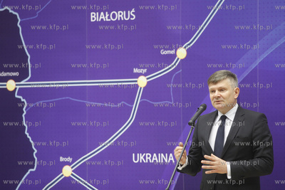 Gdansk. Amber Expo. PERN Przyjazn podpisal  umowę...