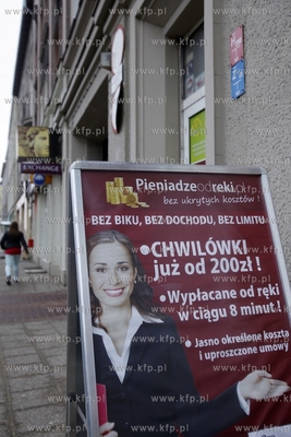 Lombard oferujacy tzw. chwilowki przy ul. Grunwaldzkiej...