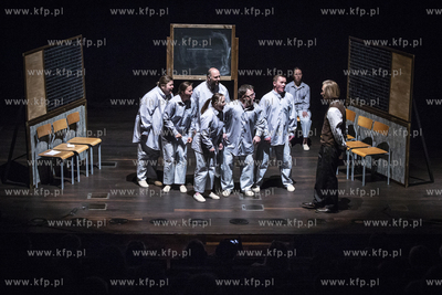 Festiwal Świat Mało Znany. Przegląd teatralny w...