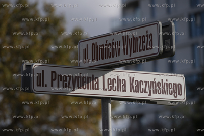 Konferencja zorganizowana przez Jacka Kurskiego oraz...