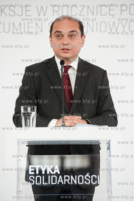 Gdansk. Dwor Artusa. Spotkanie pt Etyka solidarnosci...