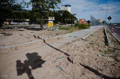 Gdansk. Wznowione po kilku miesiecznej przerwie, prace...
