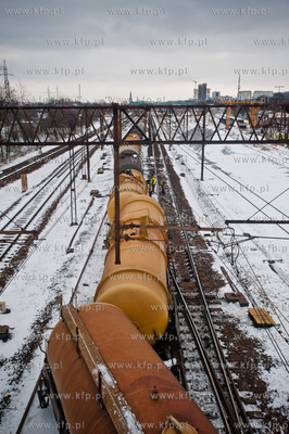Gdansk. Zaspa. Wykolejenie pociagau towarowego przewozacego...