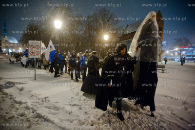 Gdansk. Zieleniec przy pomniku Jana Heweliusza. Widowisko...