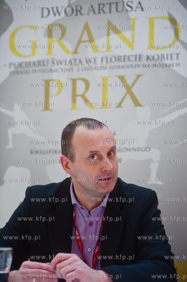 Gdansk. CH. Galeria Baltycka. Konferencja prasowa poprzedzajaca...