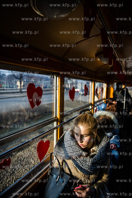 Gdansk. Walentynkowy tramwaj Konstal N z 1952 roku....