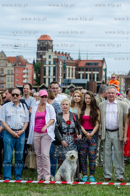 Gdansk. Skrzyzowanie ul. 3 Maja i Armii Krajowej. Pozegnalne...