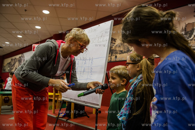 Gdansk. Biblioteka Manhattan w CH Manhattan. Spotkanie...