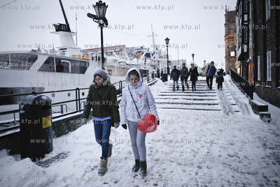 Ponad przecietne opady sniegu w Gdansku. Nz. Dlugie...