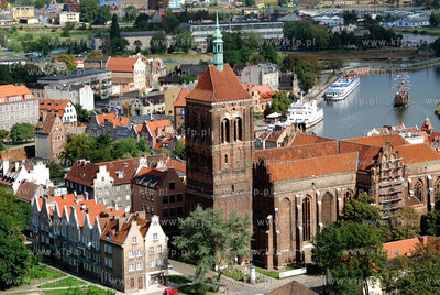 Gdansk. Widok z wiezy kosciola Najswietszej Marii Panny,...