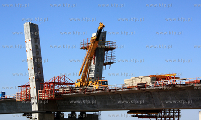 Kwidzyn. Budowa mostu przez Wisle.  Inwestycja warta...