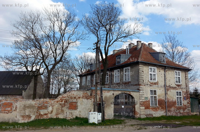 Dwór Olszynka – zabytkowy dwór w Gdańsku. 18.04.2014...