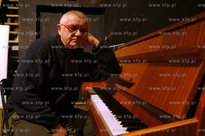 Andrzej Glowinski - kompozytor z teatru Wybrzeze w...