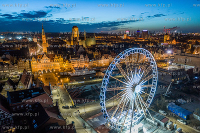 Gdansk, Stare Miasto, diableskie kolo widokowe na Wyspie...