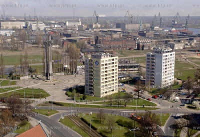 Gdansk. Widok z wiezowca zieleniak na plac Solidarnosci,...