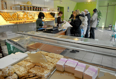 Cukiernia Baccate w Nowym Porcie na ul. Wilkow Morskich.
07.02.2013...