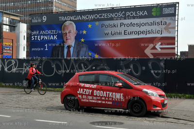 Kampania wyborcza do Europarlamentu. Bilbord wyborczy...