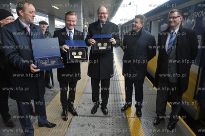 Oficjalne uruchoinienie nowej trasy kolejki SKM Gdansk...