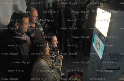 Ostatni dzien dzialalnosci kin Neptun, Kameralne i...