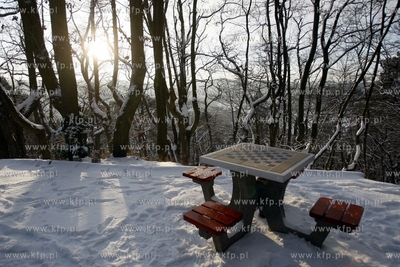 Wyremontowane wejscie na  Pacholek w Gdansku Oliwie.
29.12.2014
fot....