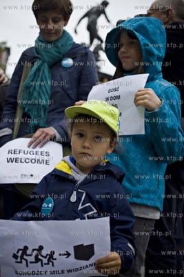 Gdańsk. Długi Targ. Manifestacja za przyjęciem uchodźców.
12.09.2015
fot....