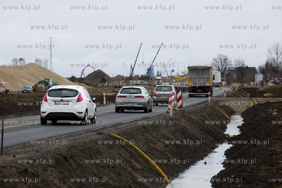 Przebudowa drogi krajowej s7 na odcinku Gdańsk - Kiezmark.
24.02.2017
fot....