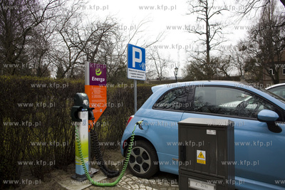 Sopot. Punkt ładowania samochodów elektrytcznych...