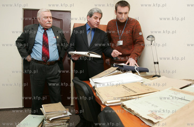 Lech Walesa w Instytucie Pamieci Narodowej w Gdansku...