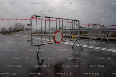 Oficjalne otwarcie wiaduktu w Niestępowie, który...