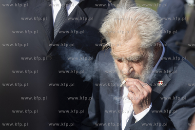 Konferencja zorganizowana przez Jacka Kurskiego oraz...